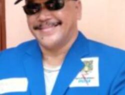 Prof Sutan Nasomal Ketua Umum Partai Oposisi Merdeka (POM) Mengajak Rakyat Indonesia Ikut Bargabung.