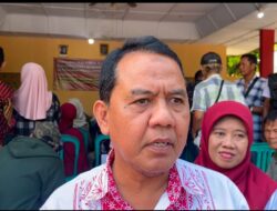*CAMAT PEKALONGAN BARAT BERHARAP AGAR RT/RW BERINOVASI DALAM PENGELOLAAN SAMPAH*