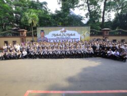 Dalam Momentum Halal Bihalal, Kadiv Humas Sampaikan Apresiasi Pengamanan Mudik Lancar dan Nyaman