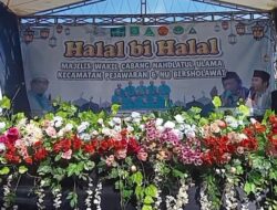 Halalbihalal Anggota Fatayat dan Muslimat NU di Pejawaran Banjarnegara