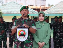 Tradisi Pedang Pora Iringi Pisah Sambut Dandim 0736/Batang