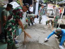 *TNI BERSAMA MASYARAKAT SAPURO KEBULEN BERGOTONG ROYONG GARAP JALAN*