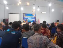 *Pemalang Luncurkan Program Seragam dan LKS Gratis untuk Siswa SD dan SMP*