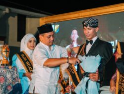 *MUHAMAD REGINA DAN SANTHIKA DEVI DINOBATKAN SEBAGAI DUTA WISATA KOTA PEKALONGAN 2025*