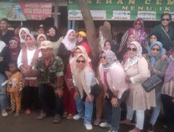 Meriah! Ulang Tahun Bunda Rosy Sekaligus Jumpa Fans RSD FM 90.2 di Wisata Nyamplong Sari