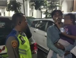 Petugas Posyan Rest Area 338A Pekalongan Temukan Anak Hilang di Area Kamar Mandi