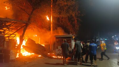 Sebuah Warung di Sragi Pekalongan Terbakar, Diduga Akibat Korsleting Listrik