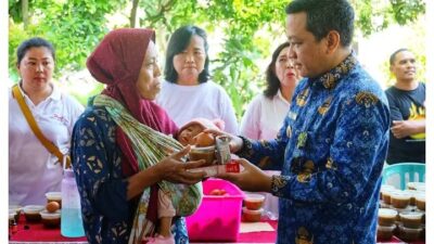 *AKSI SOSIAL BAMAGNAS DISERBU WARGA, WALIKOTA PEKALONGAN BERI APRESIASI*