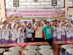 Program Kecamatan Berdaya, Pemuda Sragi Dibekali Keterampilan Budidaya dan Pemasaran Jamur Tiram