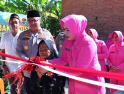 Polres Pekalongan Resmikan Bedah Rumah Nenek Duriyah, Hadiah Hari Bhayangkara ke-80 untuk Warga