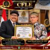 Prof. Sutan Nasomal Sematkan Gelar CFLE ke-1.000 kepada Jurnalis dan Pegiat Sosial Rishki Nifayadi