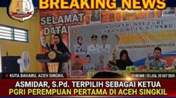 Torehkan Sejarah, Asmidar Terpilih sebagai Ketua PGRI Perempuan Pertama di Aceh Singkil
