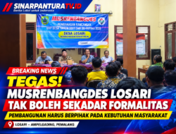 Kasi Pelayanan Kecamatan Ampelgading Hadiri Musrenbangdes Losari, Tekankan Perencanaan Berbasis Prioritas